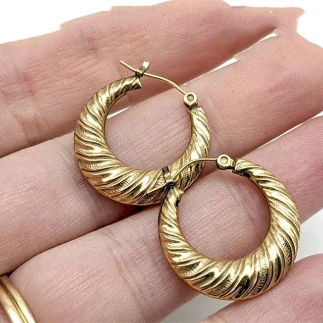 Shine Gold Color Women Earrings Fashion Smooth Hoop Earrings for Women Engagement Wedding Jewelry Gift